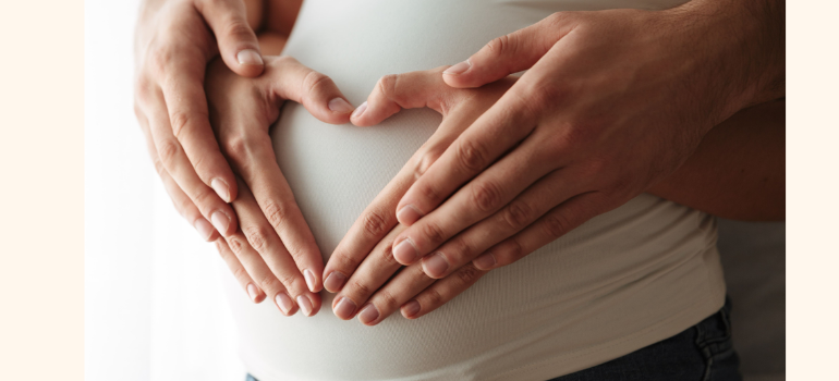 IVF vs natural pregnancy comparison success rates and benefits